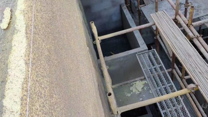 外墙透明防水胶：揭秘其价格构成与选择要点**